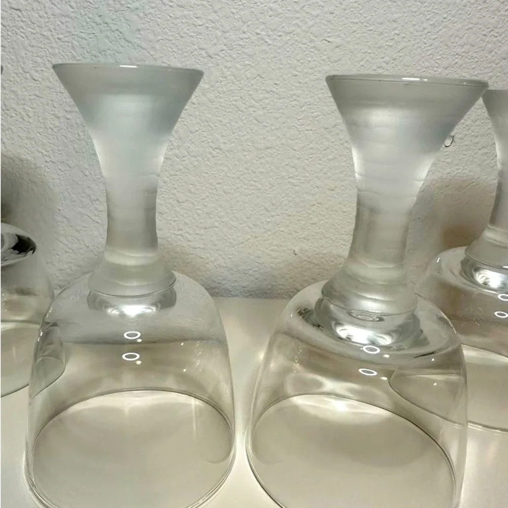 Vintage Retro Handblown Water Wine Glasses. With Frosted Pedestal Stem‎ Set Of 4